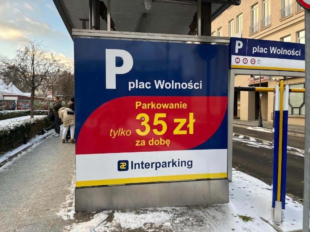 פוזנן Apartament Przy Placu Wolnosci מראה חיצוני תמונה